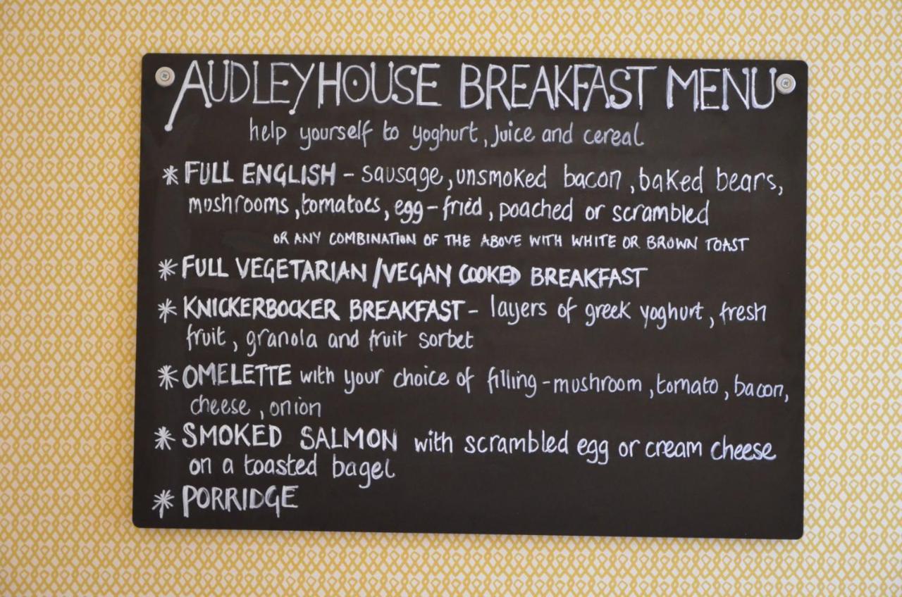 Audley Guest House Llandudno Zewnętrze zdjęcie